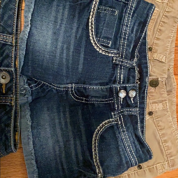 Kids jeans lot - Picture 3 of 7